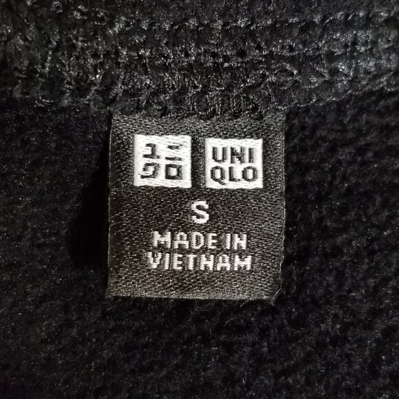 UNIQLO Black Micro Fleece Pullover S Nylon Stripe Techwear Sweatshirt Jumper - Picture 5 of 7